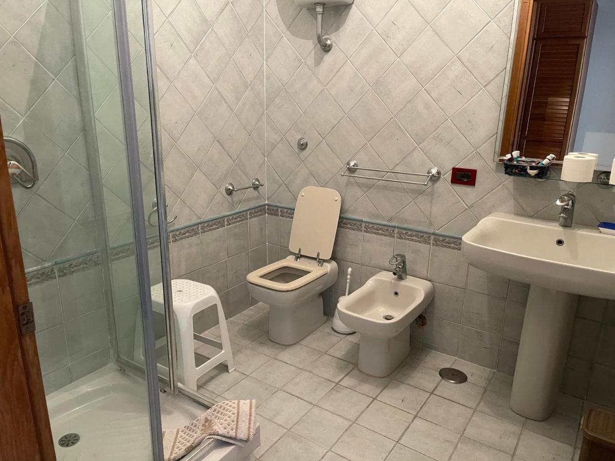 Hotel Lo Smeraldo 2*