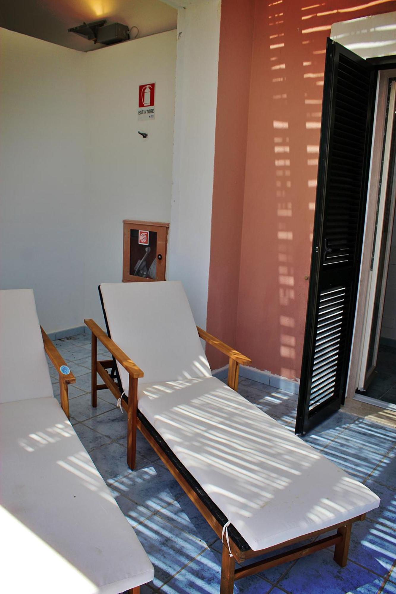 Lo Smeraldo Hotel 2*